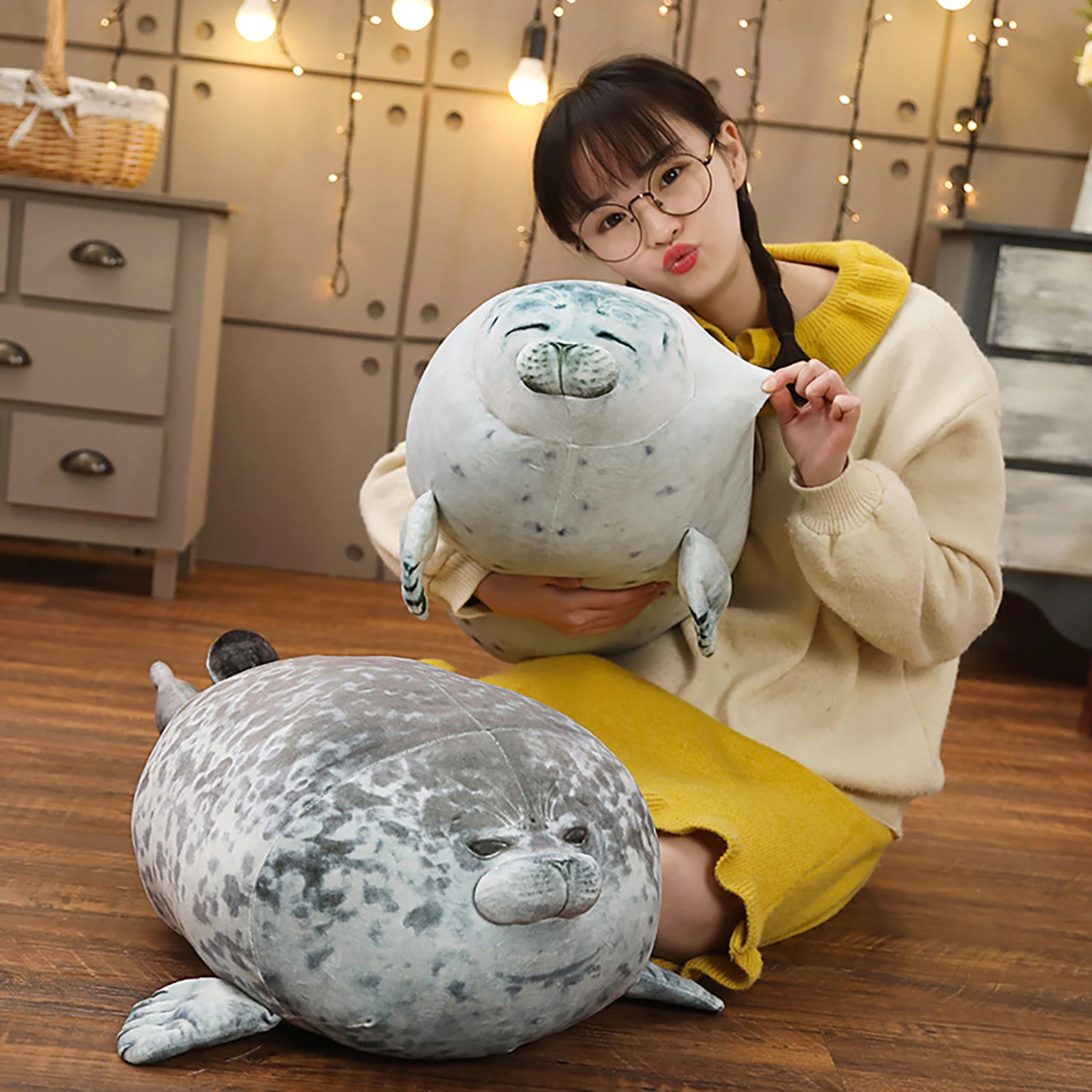 Seal Hug Pillow Round Cushion for HomeOffice 3 | PricZone Seal Hug Pillow Round Cushion for HomeOffice 3 | PricZone