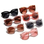 Pink Rivet Gradient Sunglasses UV400 4 | PricZone