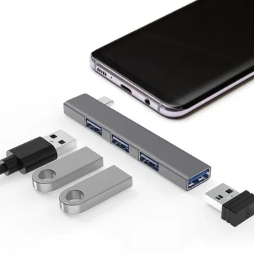 4 in 1 USB C Hub Docking Station Adapter 1 | PricZone