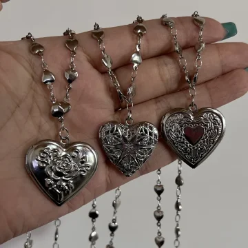 Stainless Steel Romantic Heart Locket Necklace 1 | PricZone