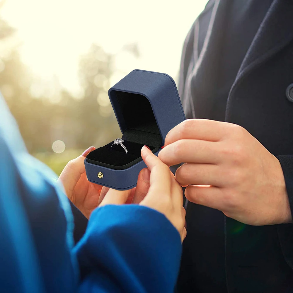 Vintage Double Ring Box Wedding Engagement 5 | PricZone Vintage Double Ring Box Wedding Engagement 5 | PricZone